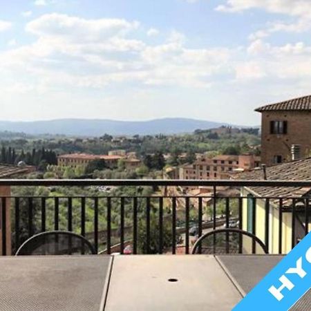 La Diana Apartment Siena Bagian luar foto