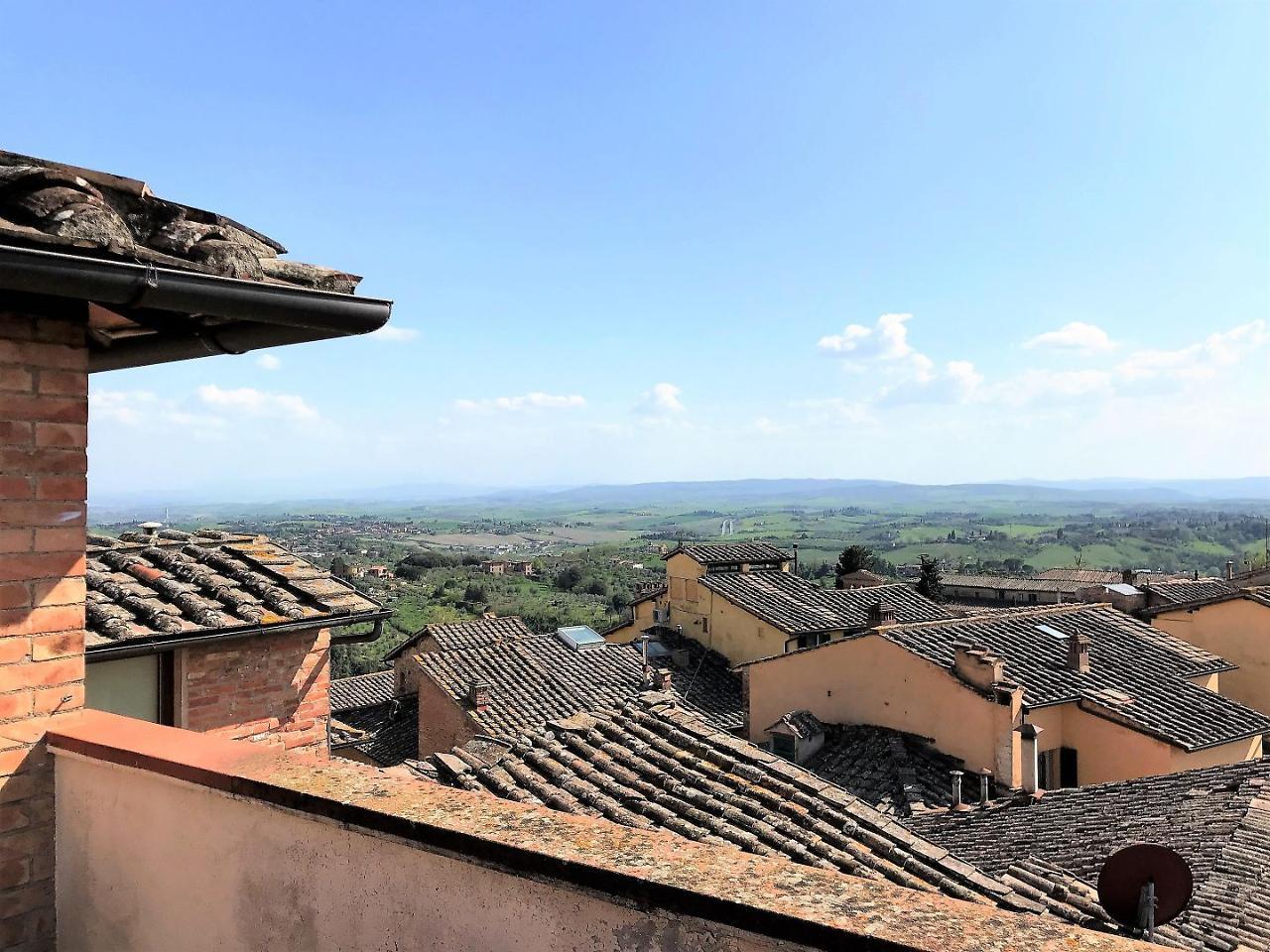 La Diana Apartment Siena Bagian luar foto